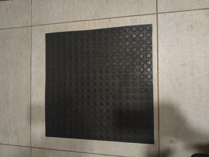 16 Pisos moeda 50x50