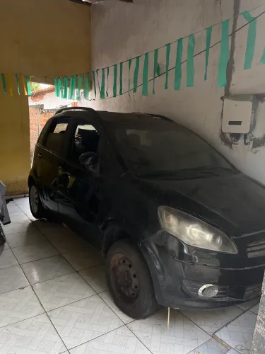 Fiat Idea Attractive 1.4 Fire Flex 8V 5P 2012