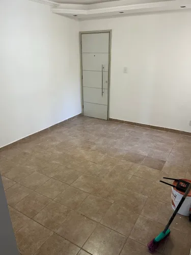 Apartamento em Condomínio