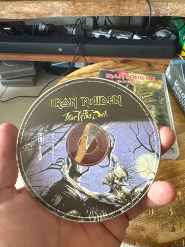 CD FEAR OF THE DARK - IRON MAIDEN apenas o cd