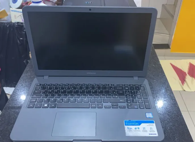 Aceito ofertas Notebook Novo Samsung E30 Intel 3i 4gb e 1tb