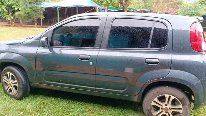 Fiat Uno Vivace/rua 1.0 EVO Fire Flex 8V 5P 2014