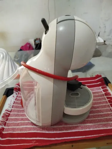 Cafeteira Dolce Gusto