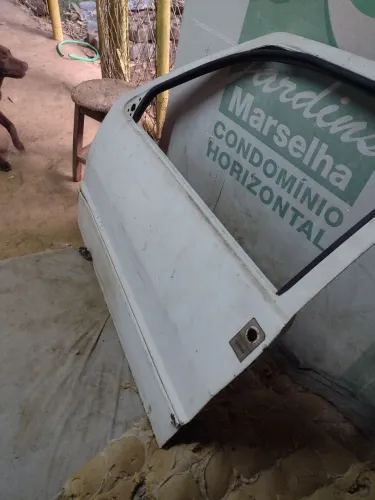 Porta Uno Lado Esquerdo Usada Bem Conservada Uno 300a 2007