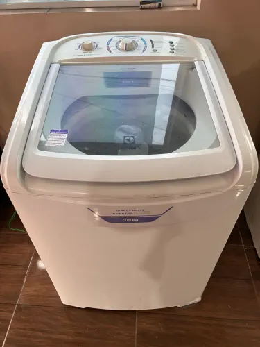 VENDO Máquina de Lavar Roupas ELECTROLUX 16kg Entregamos Curitiba e região