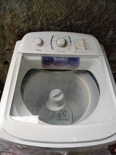 VENDO MAQUINA DE LAVA ELECTROLUX 13KG
