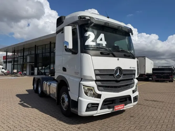 Mercedes-Benz Actros 2548 LS 6x2 | Selectrucks.