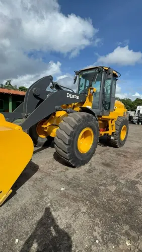 Carregadeira John Deere