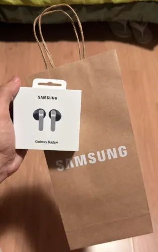 Galaxy Buds4 - Lacrado