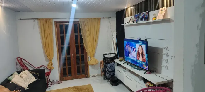 Vendo ou troco casas no terreno