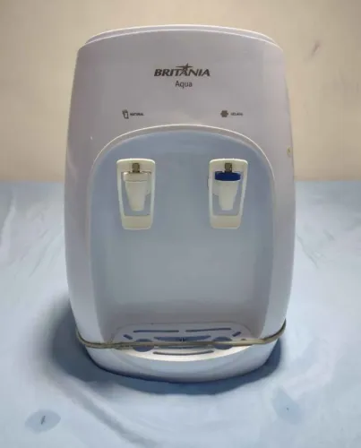 Bebedouro refrigerado Britânia bivolt