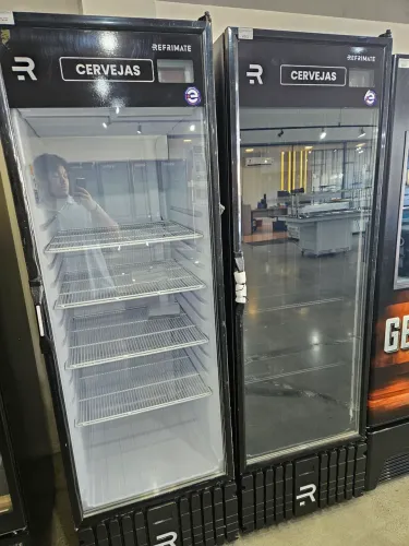 cervejeira 570 litros com vidro aquecido - interno preto ou branco - a pronta entrega 