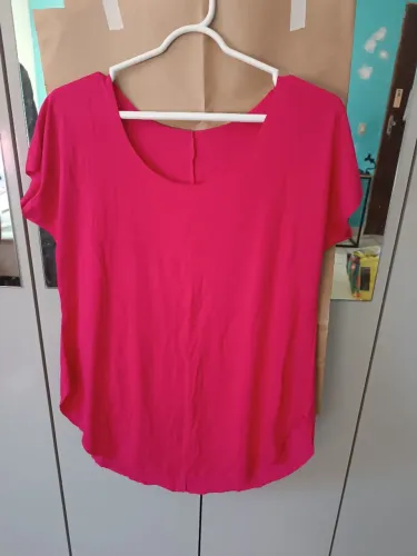 Blusa Barra Arredondada Tapa BumBum Fitness