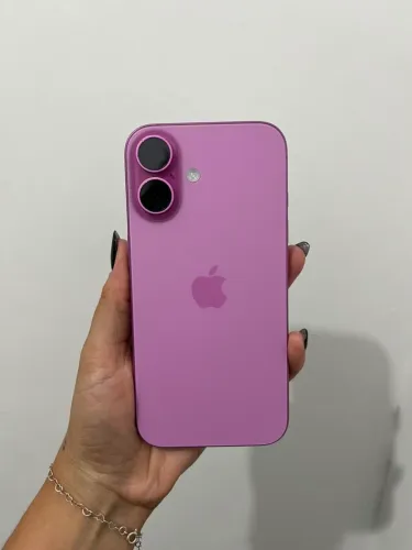 iPhone 16