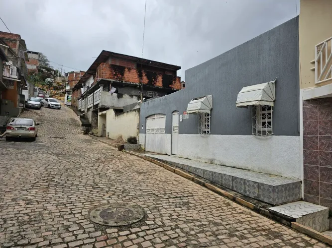 Vendo casa em Jacobina 