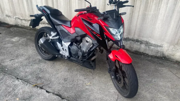 CB TWISTER 300F ABS