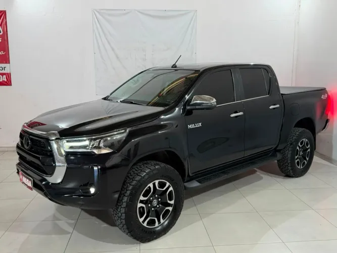 Toyota Hilux CD SRX 4X4 2.8 TDI 16V Diesel Aut. 2023