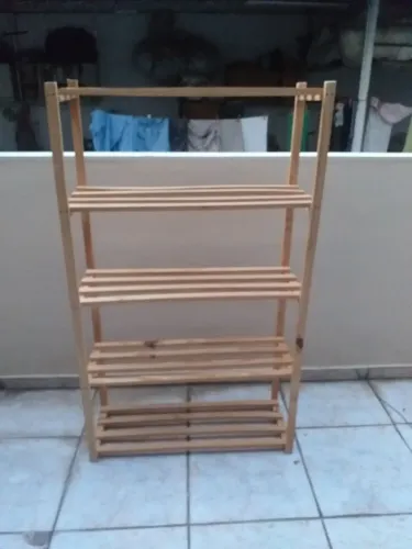 ESTANTE DE MADEIRA FEITA DE RIPAS PARA DECORAÇÃO DE SUA CASA 80 LARGURA 31 PROF X 1,37 ALT