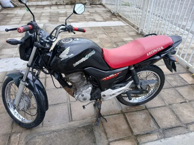 Vendo moto 13.000