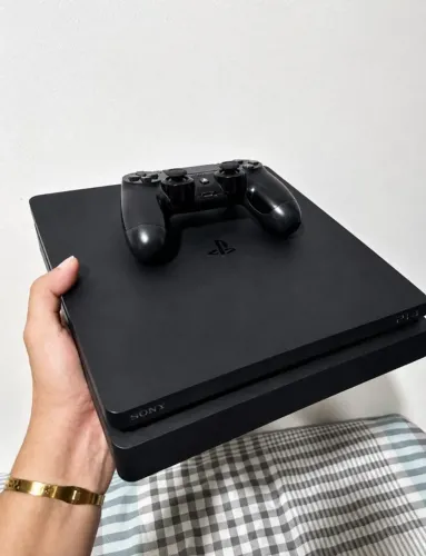 PS4 SEMI NOVO