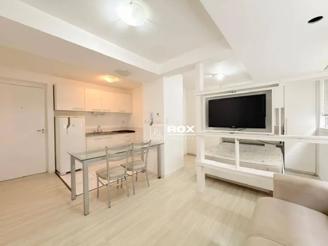 Apartamento/Kitnet com 1 quarto e 1 garagem para alugar, com 30 m² por R$ 2.800/mês - Alto