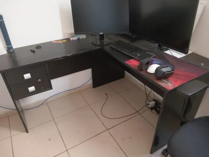 Mesa em L
