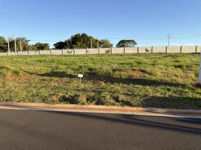 Terreno em Condomínio para Venda em Presidente Prudente, Condomínio Altos de Prudente