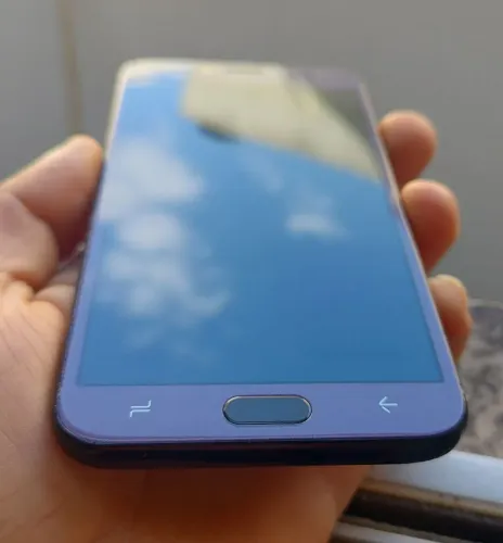 Celular Samsung J4