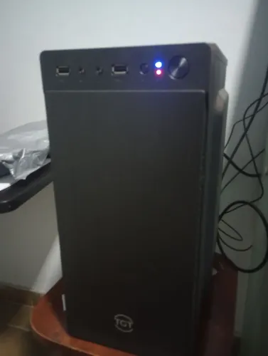 Pc / Computador Ryzen 3 3200G e 8GB Ram DDR4