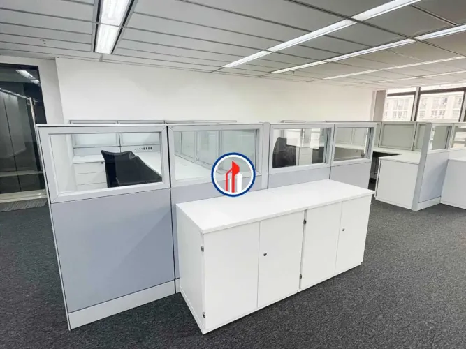 Sala : / Comercial / Centro