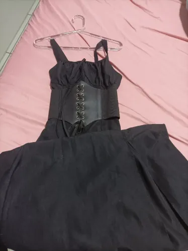 Vestido+ acessórios Goth