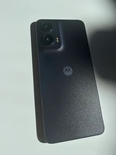 Smartphone Moto G35 5G 128GB + 8GB RAM (Com RAM Boost) - Usado em ótimo estado!!