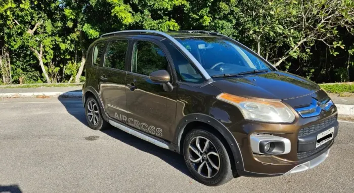 Citroen Aircross GLX 1.6 Flex 16V 5P Aut. 2013