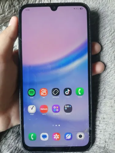 A15 Samsung 650