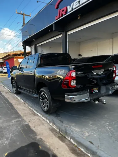 Toyota Hilux CD SRX 4X4 2.8 TDI 16V Diesel Aut. 2021