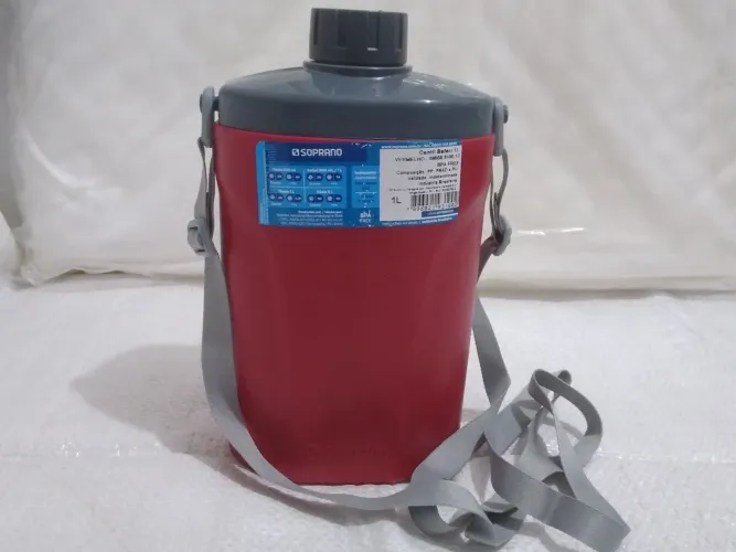 Garrafa térmica para água gelada 1 litro