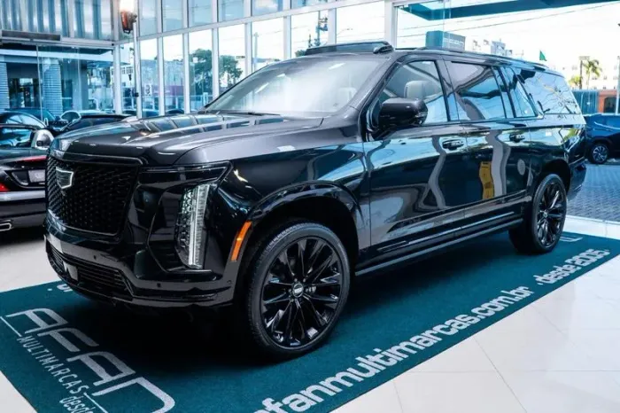 Cadillac Escalade ESV 2026