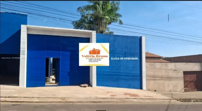 Galpões novos duas entradas em ruas paralelas com 900m² de terreno com 660 m² area constru
