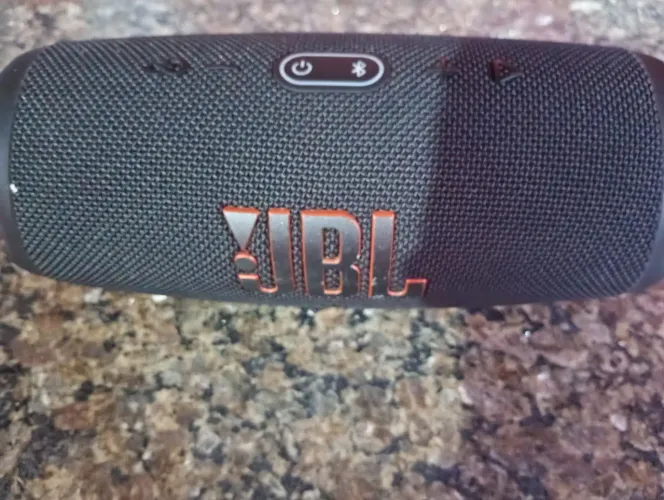JBL charge 5 novo