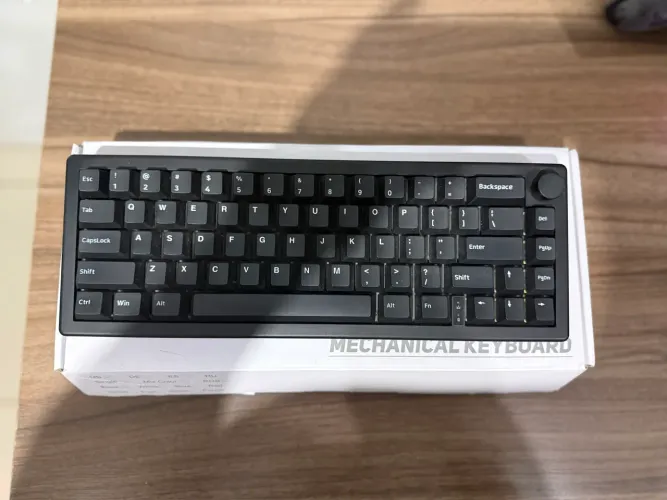 Teclado Custom 65%