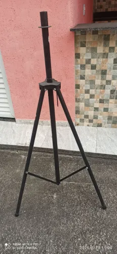 Tripé para caixa de som 