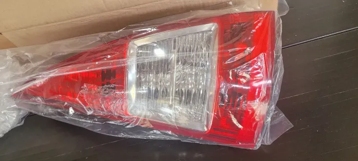 Lanterna traseira citroen C3 lado esquerdo 2008 a 2013