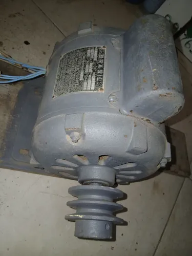 Motor BRASIL 1 HP 110/220V