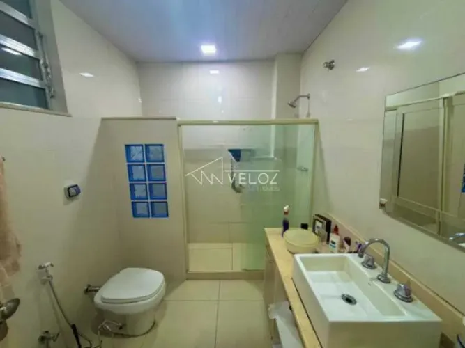Apartamento : / Residencial / Catete