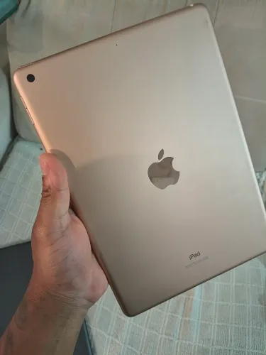 iPad 4 64 GB Para retirada de peças