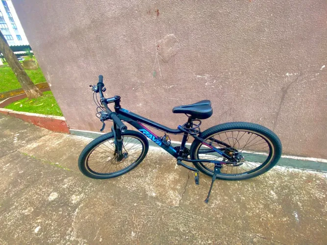 Bicicleta aro 26 rava modelo feminino freio a disco