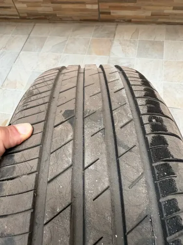 Pneu Goodyear 195/60/16