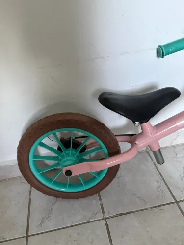 Bicicleta de equilíbrio 