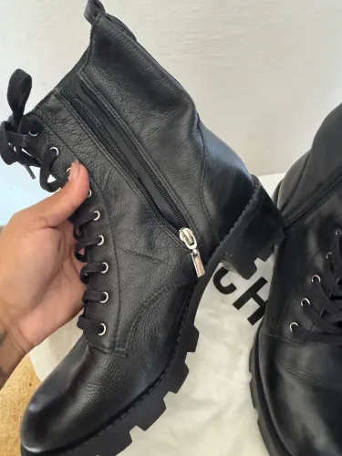Bota de couro SCHUTZ