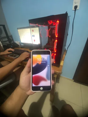 iPhone 7 Plus 128gb em perfeito estado 100% bateria